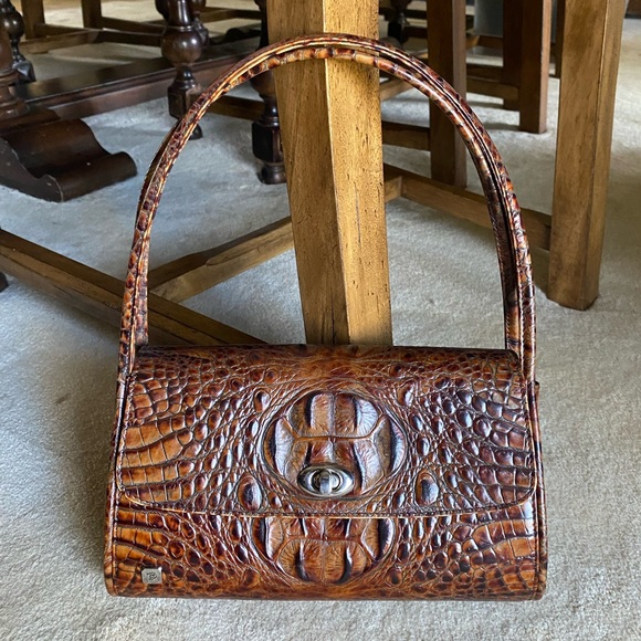 BESSO Brown Alligator Embossed Leather Handbag - Picture 3 of 11
